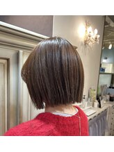 グローリープラス(Glory+plus)&nbsp;ぱつっとボブ×ナチュラルブラウン