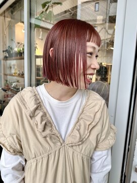 サイズ(cyez) オン眉バングのピンクBOB