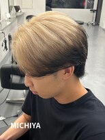 アンドメゾンオム(&Maison. homme)&nbsp;センターパート×エンドカラー