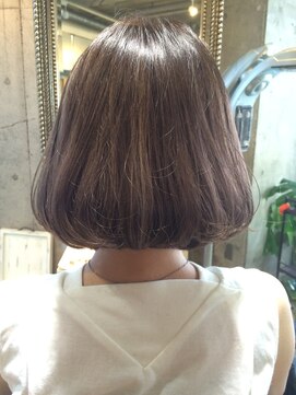 サロンドミルク 原宿(salon de MiLK) 【サロンドミルク原宿】前下がりボブ×グレージュ×ハイライト