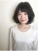 ダークアッシュボブ