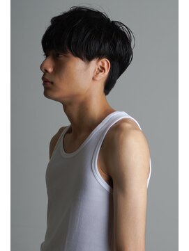 にもう ツーブロックマッシュウルフコンマヘア