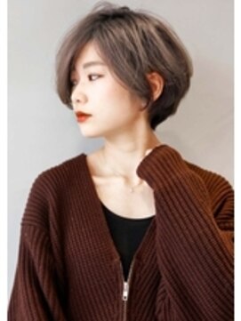 ガリカ(Gallica kinshicho) 『 毛束感 & グレージュカラー 』☆ ナチュラル short ボブ☆