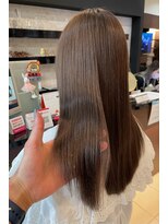 カミエ(kamie)&nbsp;◎明るめグレージュ　ミディアムヘア　神戸　三宮