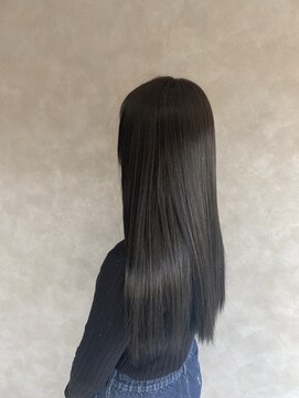 アトラス(ATLAS) ワンレン黒髪ネビージュ小顔髪質改善