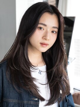 エインアンリー 明治神宮前(AIN.ANLY.) ロングレイヤーカットくびれセミディ似合わせカット顔周りカット