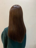 アオアクア 新越谷店(AO-AQUA)&nbsp;ブラウン・縮毛矯正・まとまりヘア・ナチュラル・上品スタイル