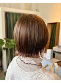 外はねボブ×オリーブベージュ似合わせカット