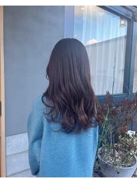 ヘアリラクゼーション クインズベリー(Hair Relaxation Queen's Berry) ミディアムレイヤーカット