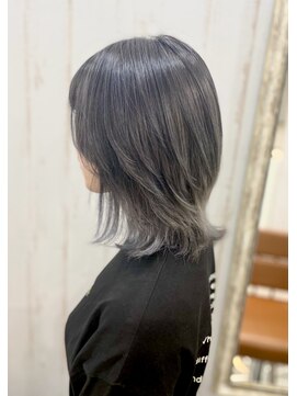 オアフ(Oahu) ウルフ×グレーグラデーション