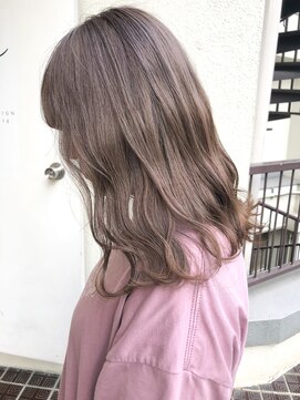 ジェム(GEM) 波巻きミルクティーグレージュ