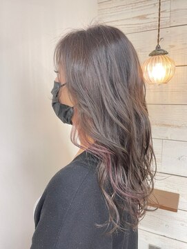 ベルクープス 天王寺店(Belle Coupes) 【Bellecoupes】岡本真由美インナーカラーピンク ロングレイヤー