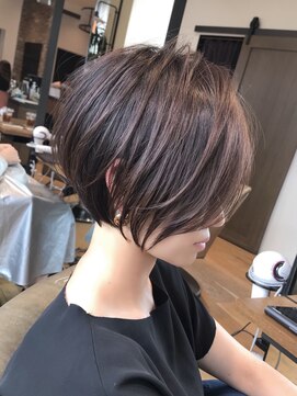 マグ ギンザ(mag ginza) 丸みショートボブ☆
