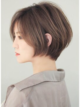 アウラ 近鉄八尾駅前店(Aura) ショートカット ショートヘア 大人ショート　近鉄八尾　髪質改善