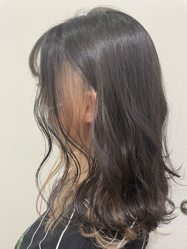 ビューティーマーケット アングゥ イオンモール名取(BEAUTY MARKET ungu) ミルクティーベージュ