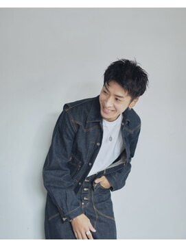 フィルムス 新宿(FILMS) デザインカラー/レイヤーカット/オリーブベージュ/ウェットヘア