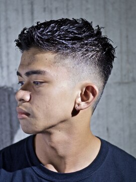 モイ(moy) フェードカット メンズパーマ メンズカット〔浅草/上野/蔵前〕