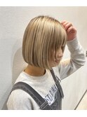 コンパクトミニボブ