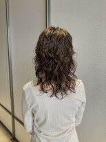 ビーヒアナウ 金沢県庁店(BE HERE NOW)&nbsp;スパイラルパーマ