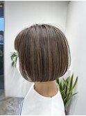 白髪ぼかしボブ