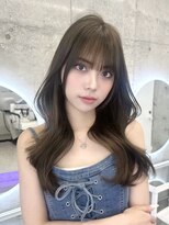 アイシー 表参道(ICY)&nbsp;透明感オリーブベージュ×レイヤーカットくびれヘア＊RINA