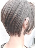 ショートボブ
