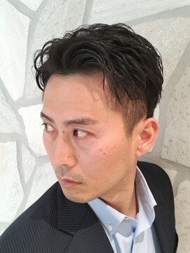 ヨシザワインク バンダイ(YOSHIZAWA Inc. BANDAI) 新潟万代メンズ専門バーバーショートセンターパートニュアンス