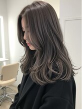 ダメージさせたくないけど透明感は欲しい！誰もが憧れる透明感カラー【本八幡/顔周り/ショートボブ】