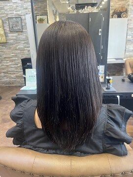 ヘアーラウンジ アンフィ 井土ヶ谷(Hair Lounge Anphi) 艶髪ロング