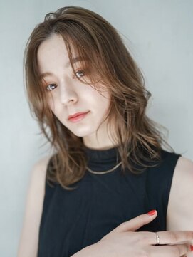 ギークス(GEEKS) 【GEEKS渋谷】チャコールグレー/ハッシュカット/冬ヘア/20代30代