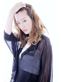 『セクシーなワイルドヘアに上質ハイトーン!!』