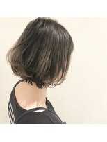 デフィー(DEFY) レイヤーボブスタイル☆グラデーションカラー