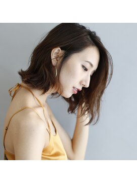 クーラ(Cura) 大人ミューズなヴェールウェーブ×ブルージュボブ《Cura山口》