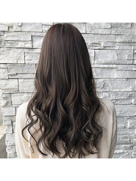 アールトゥーヘアー(art To Hair) 暗めのグレージュ