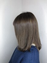 フロート 小阪店(float)&nbsp;パールベージュ_小顔,オリーブカラー,ハイライトカラー