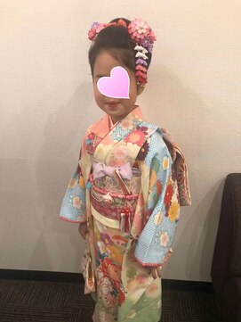 ルミエール 赤坂(Lumiere) 桃割れ七五三ヘア