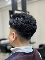 リリー(Lily)&nbsp;フェードカット