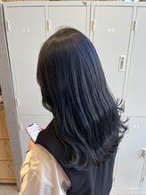 スピンヘア SOCOLA塚口店(Spin hair) 韓国風巻髪/ブルーブラックカラー