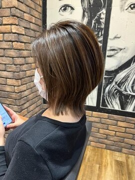 ヴァン カウンシル 王子(VAN COUNCIL) 脱白髪染めハイライト