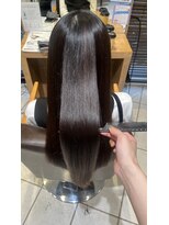 ボヌール オオサカ(Bonheur OSAKA) 〔スタイリスト吉田 縮毛とカラーの同時施術が可能〕