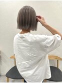 透明感グレージュ