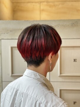 ピュア ポイント 和光店(PURE POINT) ブリーチ/レッド継続カラー/メンズマッシュ