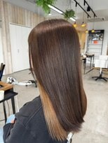 グランデュール 東静岡池田店(GRANDEUR)&nbsp;インナーカラーケアブリーチイヤリングカラーハイライトレイヤー