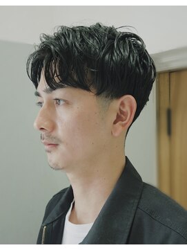 ピープル コモンズ(people commons) 2wayバング刈り上げセンターパートパーマ