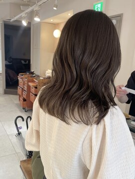 キャンバス バイ ネオリーブ 横浜西口(Canvas by neo.) ブリーチなしベージュ 赤み消し 柔らかカラー 【miku】