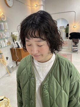 ヘアー アイス カンナ(HAIR ICI Canna) コンパクトボブにカーリーヘア/スパイラルパーマ