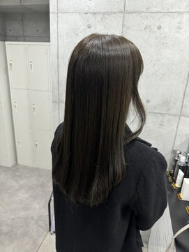 ネウィ 池袋(newi) おりーぶぶらうん