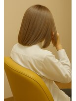 クラーロ アン(Claro UN)&nbsp;シルキーアッシュボブ