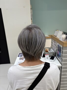 アヴァンス 深井店(AVANCE.) シルバー髪