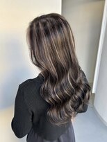 リレイス 四日市(RELACE)&nbsp;四日市　レイヤーカット　髪質改善　縮毛矯正　メンズカット